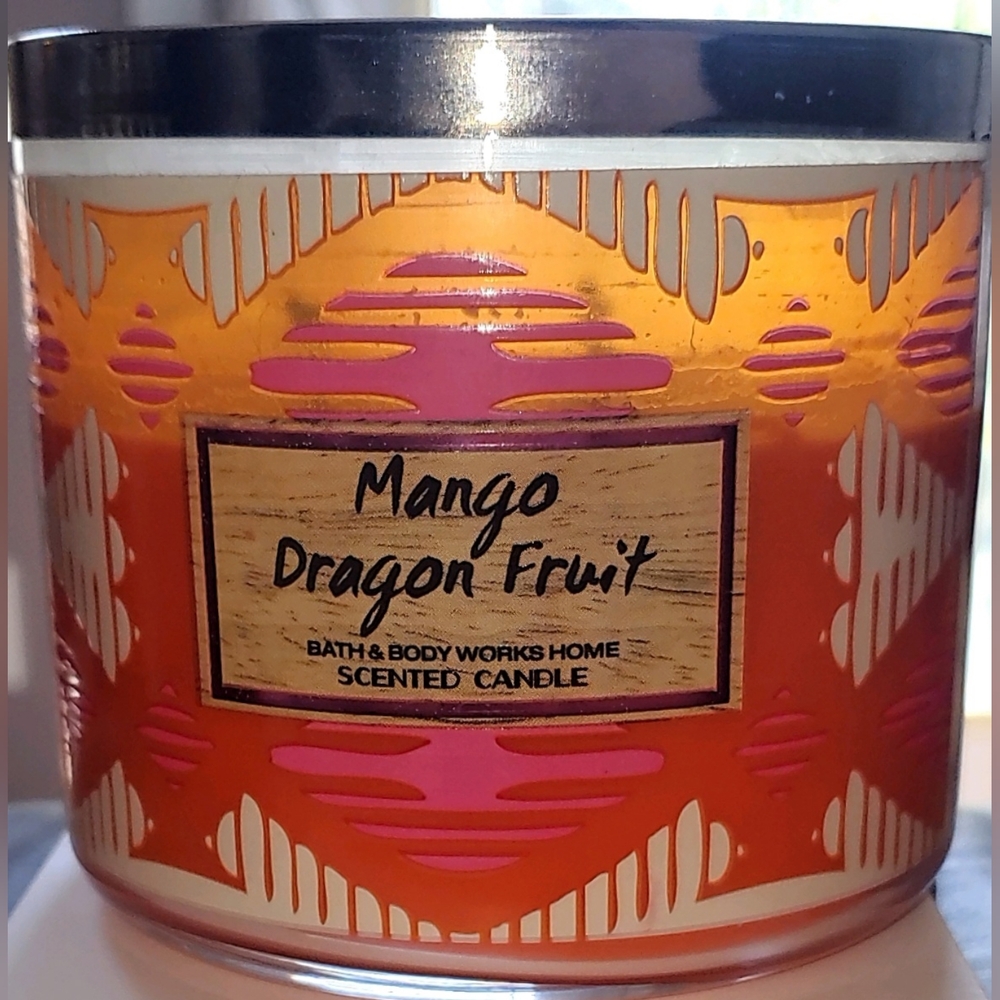 EUC - Bath & Body Works - Mango Dragon Fruit 3-Wick Candle Discontinued